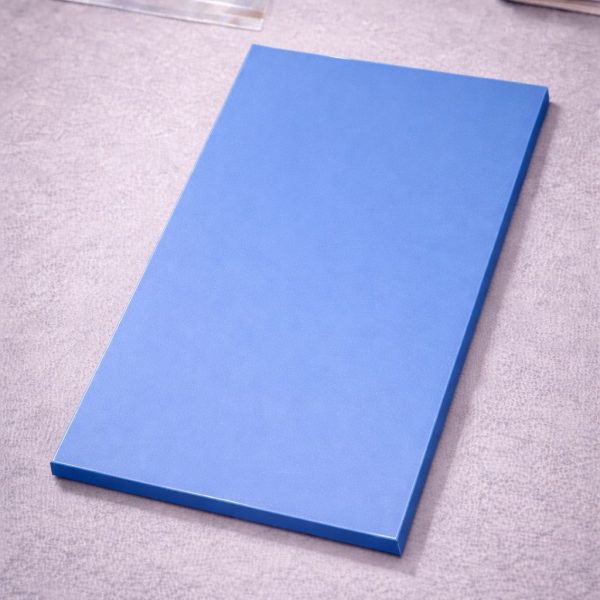 اكلريك ازرق ماط