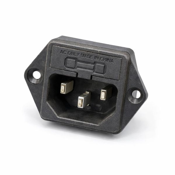 سوكت باور ثلاثي للأجهزة