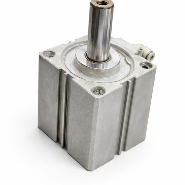 سلندر هواء / أسطوانة نيوماتيك